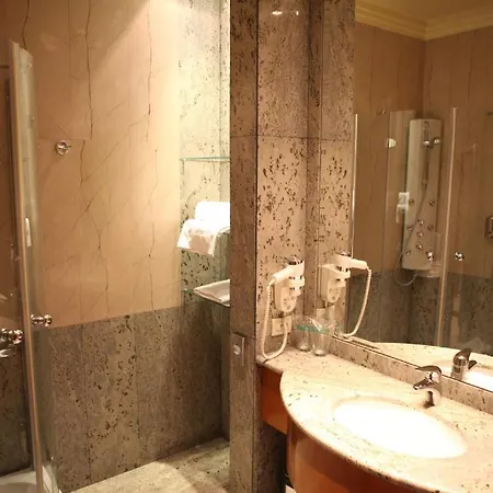 Garni Aleksandar 4* Novi Sad