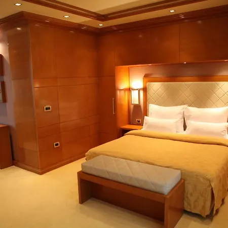 Garni Aleksandar 酒店 诺威萨