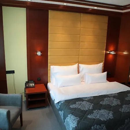 Garni Aleksandar 4*